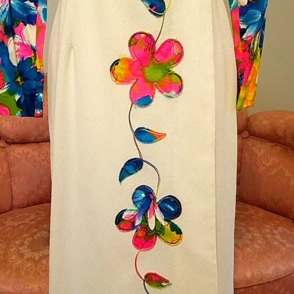Fabulous Vintage Maxi Dress - Picture 3 of 7